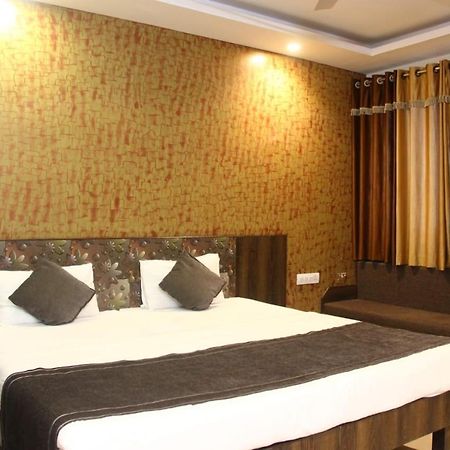 Nakshatra Hotel Banswara Exterior photo